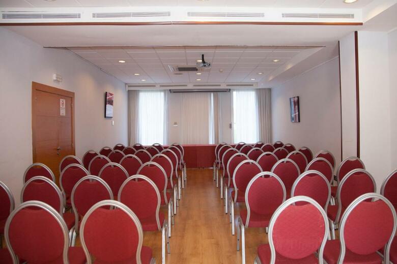 Hotel Travelodge Barcelona Del Vall�s