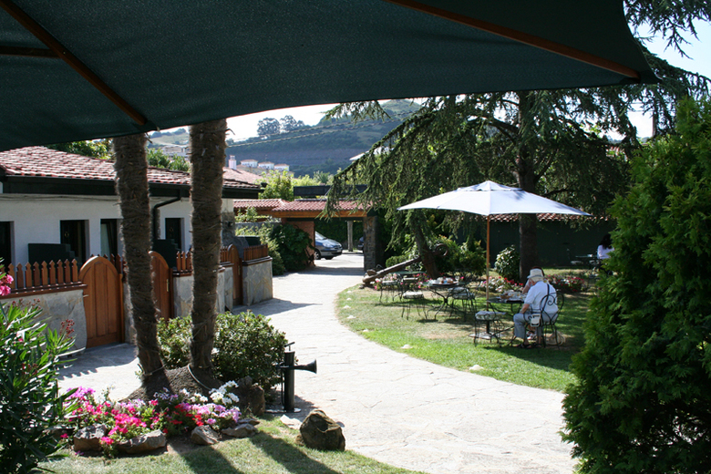 El Ancla Hotel