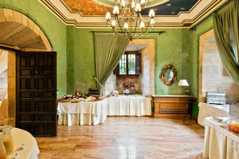Hotel Abba Palacio De So�anes