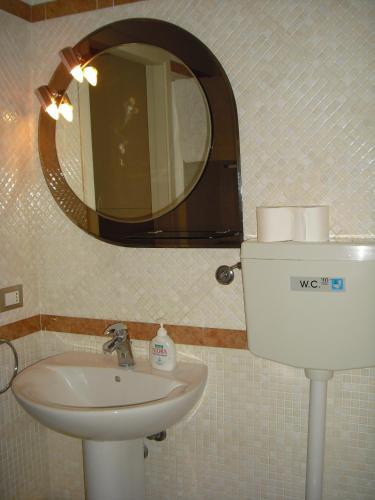 Almaran B&b***