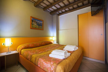 Bed & Breakfast Residence Cortile Merc�
