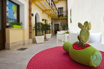 Bed & Breakfast Residence Cortile Merc�
