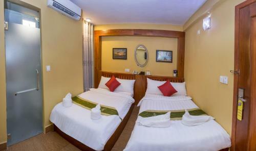 Hostal Precious House Guesthouse