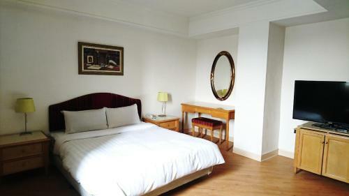 Gaudi Hotel
