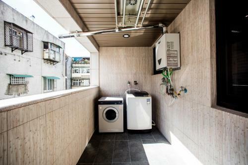 Hostal J Palace Residence
