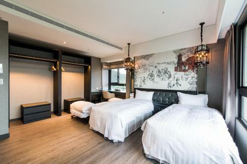Hostal J Palace Residence