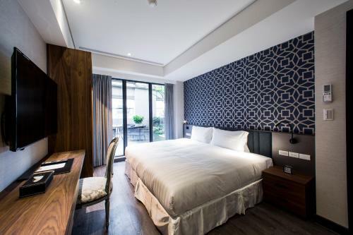 Hostal J Palace Residence