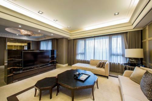 Hostal J Palace Residence