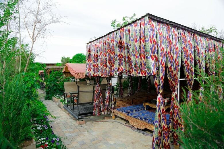 Hotel Hon Saroy