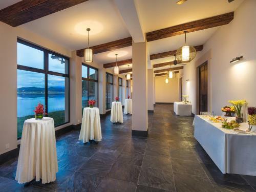Hotel High Mountain Resort Shangri-la