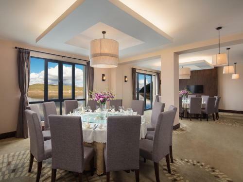 Hotel High Mountain Resort Shangri-la