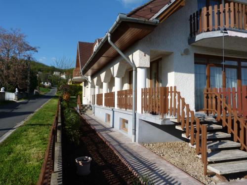 Horizont Nyaral�h�z