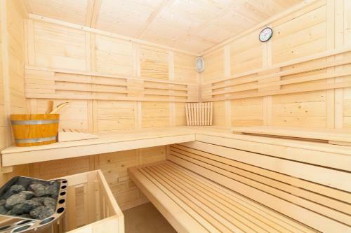 Hotel Pensiunea Marea Alpina, Maramures