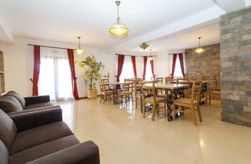 Hotel Pensiunea Marea Alpina, Maramures