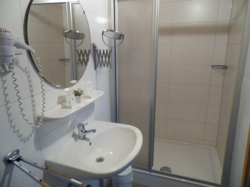 Apartamento Hotel Restaurant Biesenbach