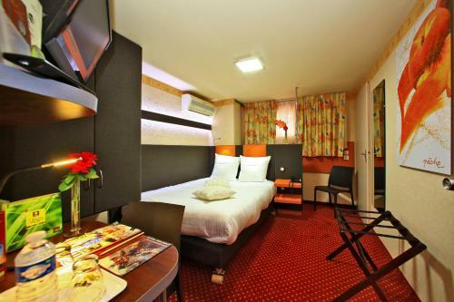 Hotel Le Point Du Jour
