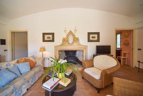 Casa Del Glicine