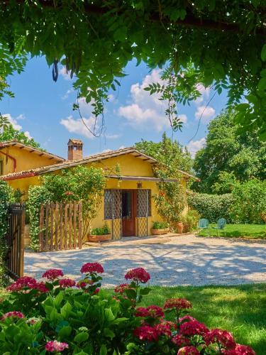 Casa Del Glicine