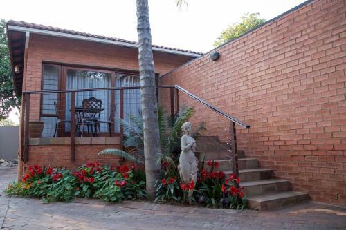 Hostal 37 On Charles