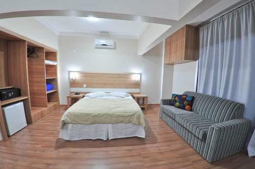 Turis Hotel