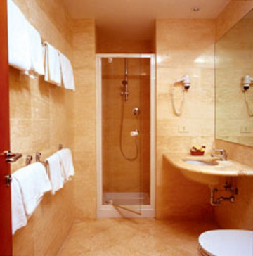 Comfort Hotel Roma Airport