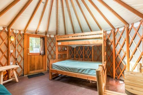 Mount Hood Village Premium Yurt 3