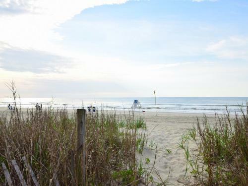 Hotel Holiday Sands South