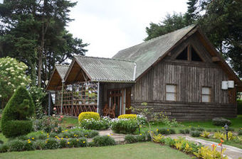 Hotel Calamander Lake Gregory