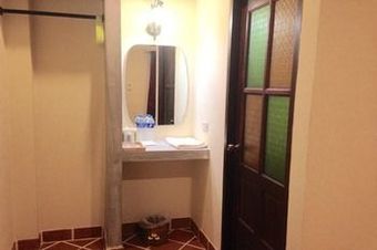 Hotel Sierra View Resort