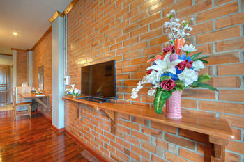 Saengpanya Home Boutique Hotel