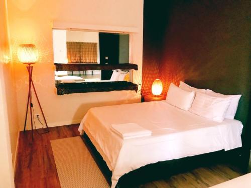 Hotel Aussie Xl Cafe Guesthouse