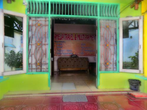 Hostal Amelia 2 Guest House