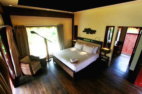 Hotel Cauayan Island Resort