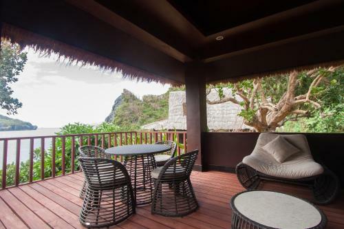 Hotel Cauayan Island Resort