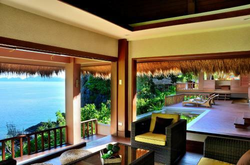 Hotel Cauayan Island Resort