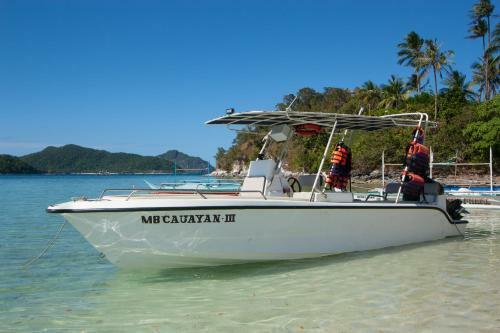 Hotel Cauayan Island Resort