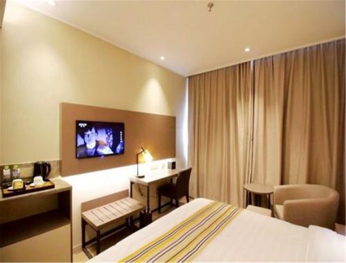 Hotel Home Inn Plus Qingdao Yinchuan West Road Software Park