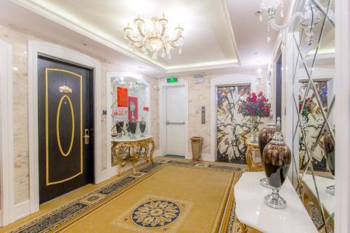 Hoang Trieu Hotel