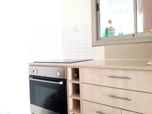 Keren's Sea View Apartment