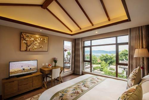 Villa Dali Loving Romance Hotel