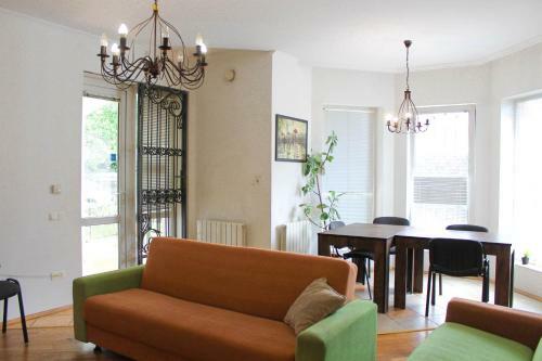 Hostal Jasmin Guest House