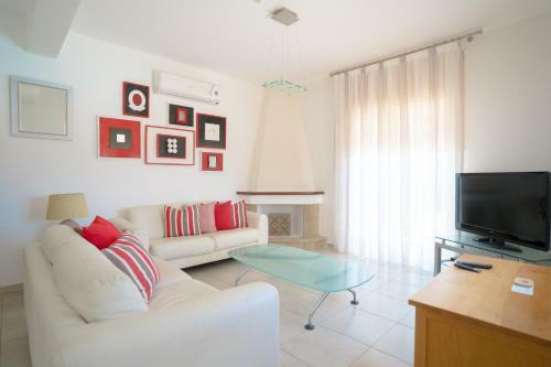 Villa Atlantos