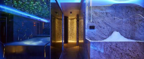 Theatre Hotel