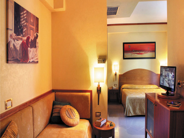 Hotel Tirreno