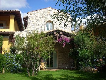 Hotel Cruccuris Resort