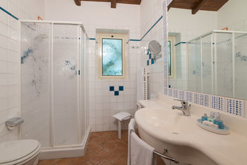 Hotel Cruccuris Resort