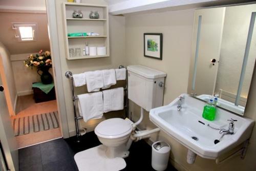 Bed & Breakfast Willowhill House