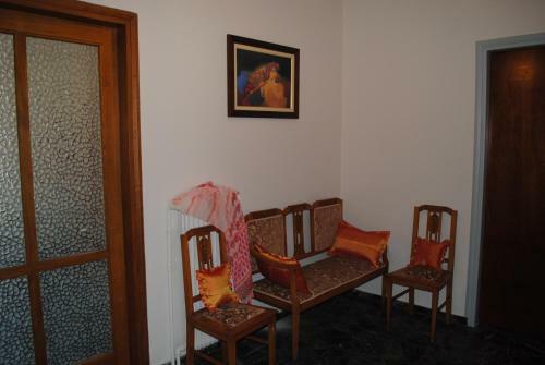 Marita's Apartment - Dikastirion