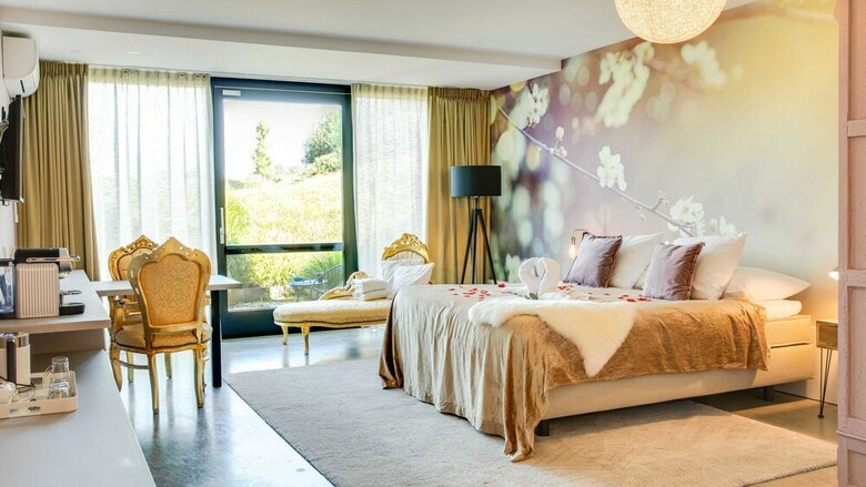 Bed & Breakfast La Marquise Chambres D'h�tes De Luxe