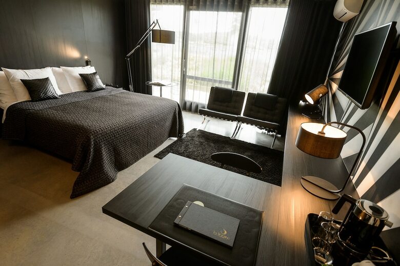 Bed & Breakfast La Marquise Chambres D'h�tes De Luxe